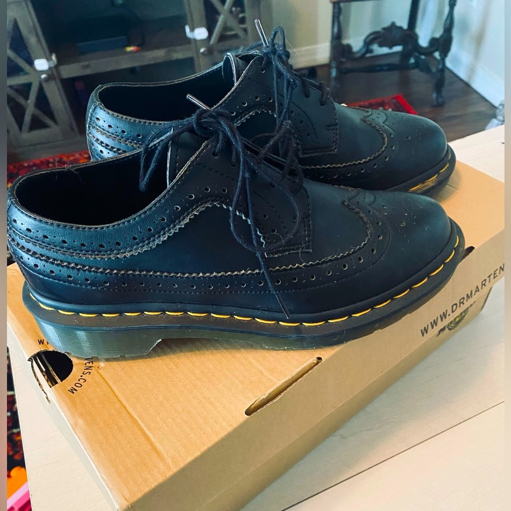 Dr Martens wingtips